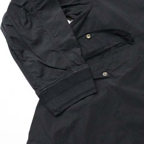 C.P. Company（シーピーカンパニー）"CHROME-R LENS SHORT JACKET"
