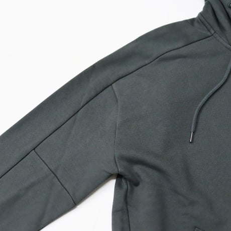 C.P. Company（シーピーカンパニー）"SWEATSHRTS HOODED OPEN IN DIAGONAL RAISED FLEECE"