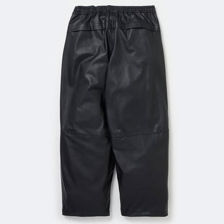 DAIWA PIER39（ダイワ ピア39）"TECH SYNTHETIC SKIN WINDBREAKER PANTS"