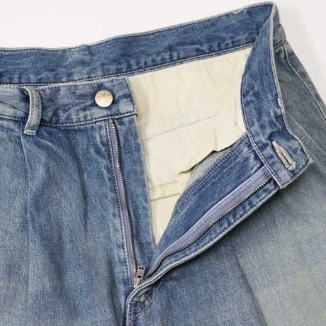 Graphpaper（グラフペーパー）"Selvage Denim Two Tuck Tapered Pants"