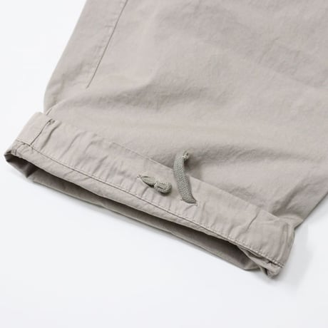 C.P. Company（シーピーカンパニー）"MICRO-REPS BOXY CARGO LENS PT"