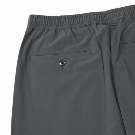 Graphpaper（グラフペーパー）"PERTEX EQUILIBRIUM Wide Easy Shorts"