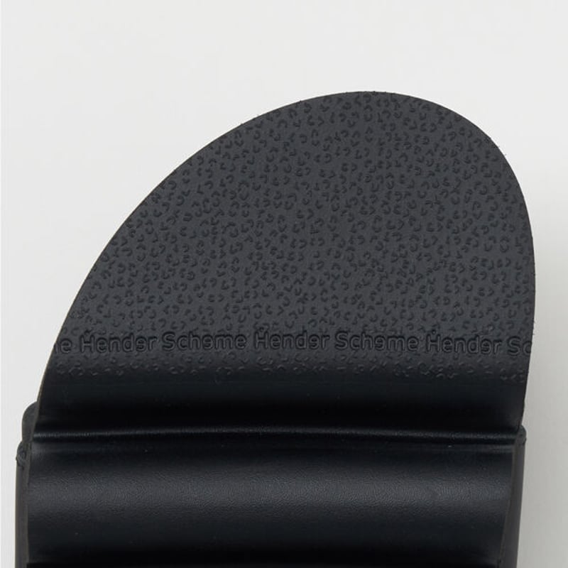 靴 Hender Scheme caterpillar Vibram Hender Scheme Readies Vibram-Equipped Caterpillar Sandals