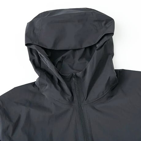 ARC’TERYX VEILANCE（アークテリクス ヴェイランス）"Demlo Hooded Jacket"