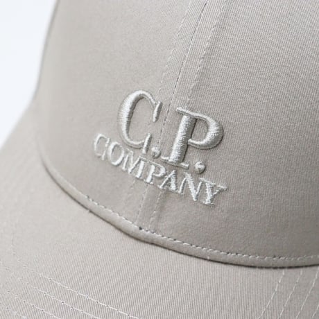 C.P. Company（シーピーカンパニー）"GABARDINE LOGO CAP"