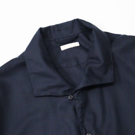 ULTERIOR（アルテリア）"SILKY SOFT TWILL SHARK COLLAR SHIRT"