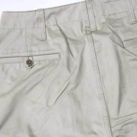 Nigel Cabourn（ナイジェルケーボン）"NEW BASIC CHINO PANT