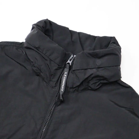 C.P. Company（シーピーカンパニー）"CHROME-R LENS SHORT JACKET"