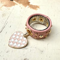 ☆新作☆Leather Ring（ぷらぷらチェッカーハートピンク）