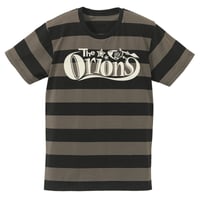 The ORIONS / O-LOGOボーダー Tee A（チャコール×ブラック）