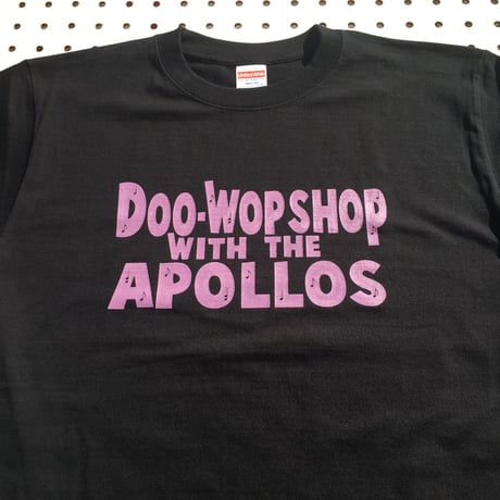 THE APOLLOS / DOO-WOP SHOP Tee（ブラック×ピンク）