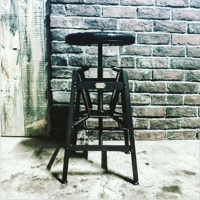 BACKDROP × BLACKSMITH SPRING STOOL | BACKDROP BACKDROP × BLACKSMITH SPRING STOOL | BACKDROP