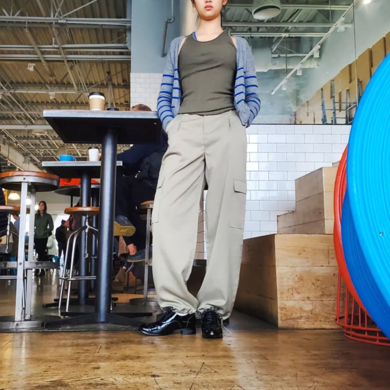 SM30ブラックエナメルアーモンドトゥレースアップシューズ | September