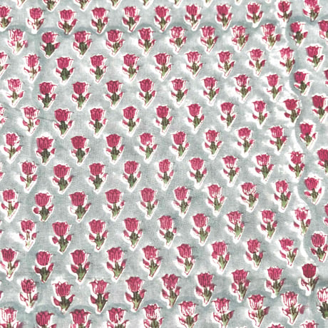 【50cm単位】グレイッシュグリーンスモールピンクフラワー　インド　ハンドブロックプリント生地　テキスタイル  コットン