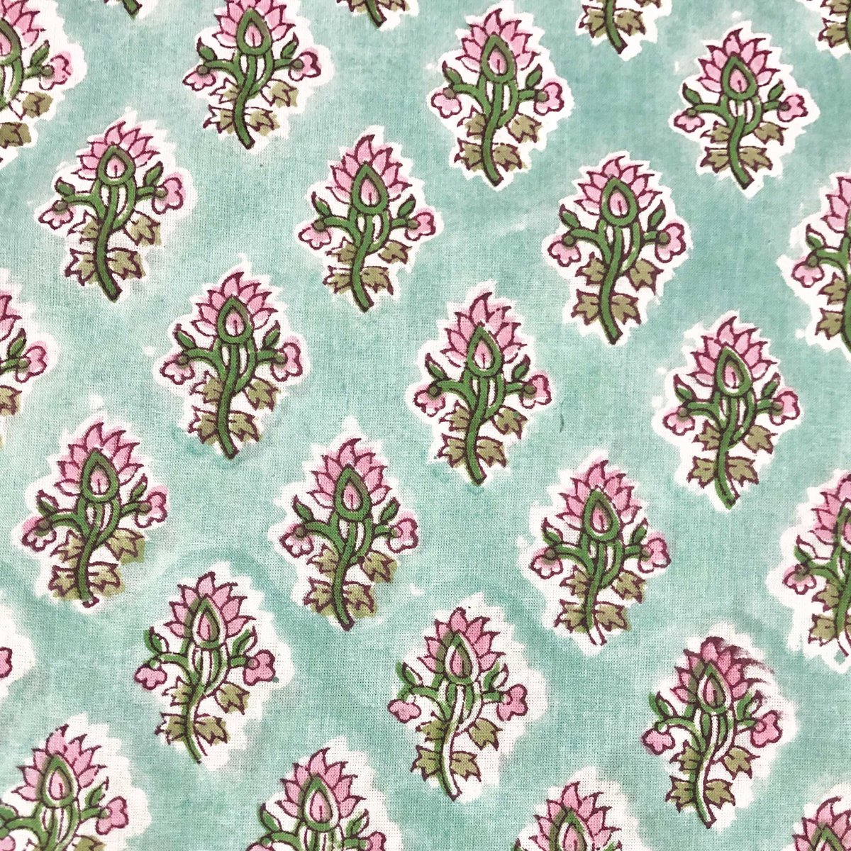 M】中綿入り リバーシブルブロックプリント 花柄 ピンク×グリーン 407