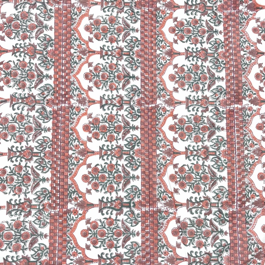 69e4cc099d9d4ff452c4228f