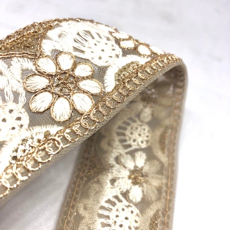 【50cm単位】ホワイトグレー　ゴールドチュール　チュール素材　インド刺繍リボン　ハンドメイド材料　りぼん素材