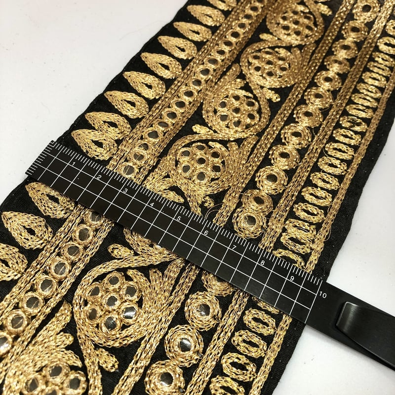 3枚限定】インド製ゴールド刺繍リボンのタロットクロス 鳥のデザイン