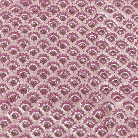 【50cm単位】ベージュピンクパープルスモールフラワー　インド　ハンドブロックプリント生地　テキスタイル  コットン