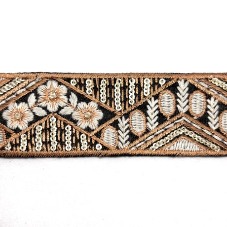 【50cm単位】ブラック　ジグザグ　インド刺繍リボン　ハンドメイド材料　りぼん素材