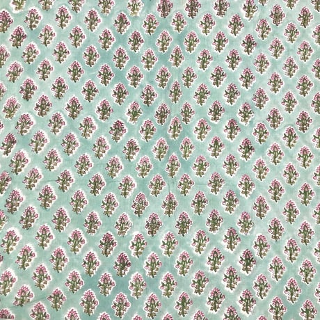 【50cm単位】ペールグリーンブルーピンクスモールフラワー　インド　ハンドブロックプリント生地　テキスタイル  コットン
