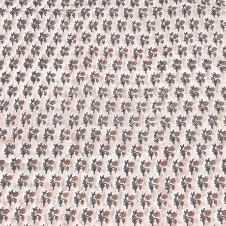 【50cm単位】ベージュブラウンスモールフラワー　インド　ハンドブロックプリント生地　テキスタイル  コットン