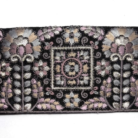 【50cm単位】ブラック　オリエンタルフラワー　インド刺繍リボン　ハンドメイド材料　りぼん素材