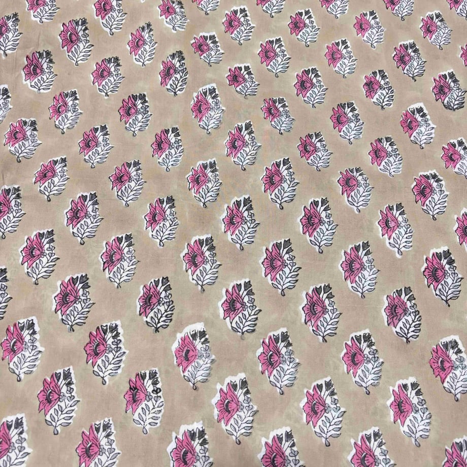 6934db0841d565391f70bd73