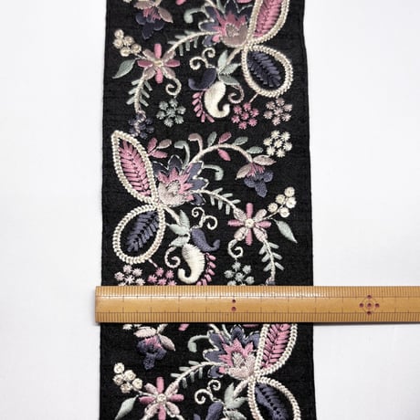 【50cm単位】ブルーピンクフラワー×ブラック　インド刺繍リボン　ハンドメイド材料