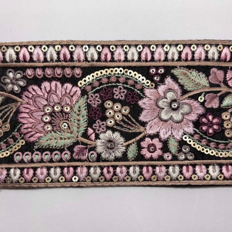 【50cm単位】ブラックピンク　スパンコールフラワー　インド刺繍リボン　ハンドメイド材料　りぼん素材