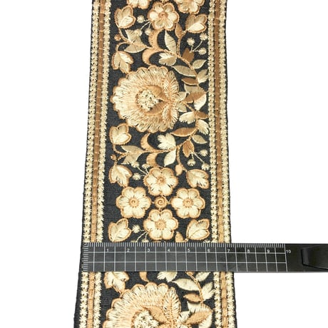 【50cm単位】ブラック花びら　インド刺繍リボン　ハンドメイド材料　りぼん素材