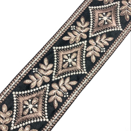 【50cm単位】ブラックブロンズ　ダイヤ型　インド刺繍リボン　ハンドメイド材料　りぼん素材
