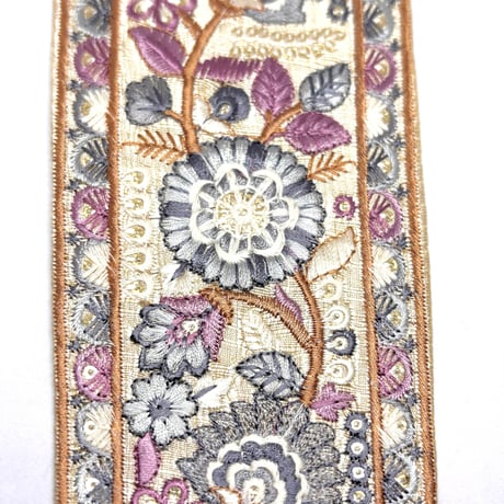 【50cm単位】オフホワイトブルー　カラフルフラワー　インド刺繍リボン　ハンドメイド材料　りぼん素材