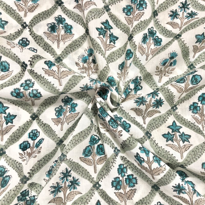 美品 ハンドブロックプリント インドラグ 140×200 ナチュラル デザイン ▽▽▽▽▽ Tiger hand block print cotton set up. . . 何気に