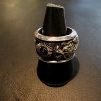 龍のスピニング・リング