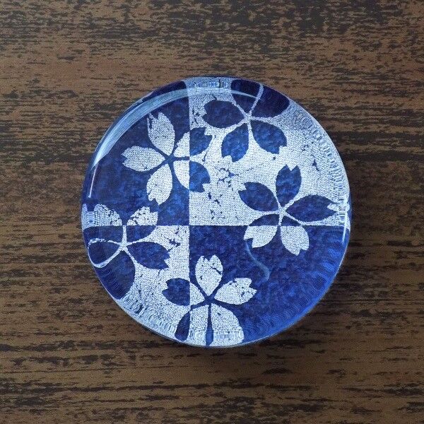京都 金彩ガラス ペーパーウェイト 「桜・ブルー」 | Huduru Craft