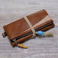 京都　本革製道中財布　牛革製茶色×金糸織帯地紫苑色製　「家紋菱　金」