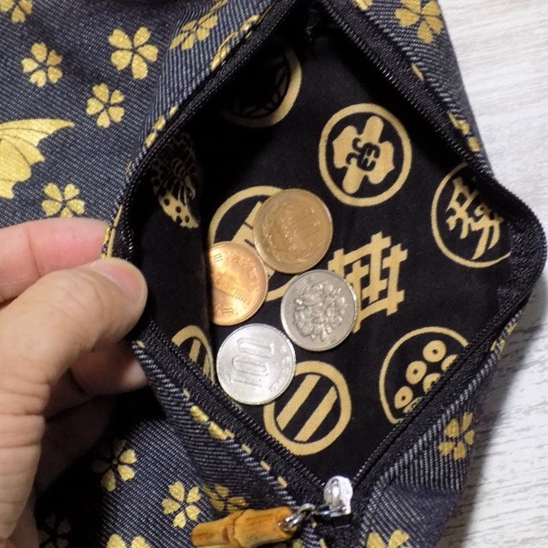 京都 道中財布 濃紺デニム地製 「蝙蝠に桜 金」 | Huduru Craft