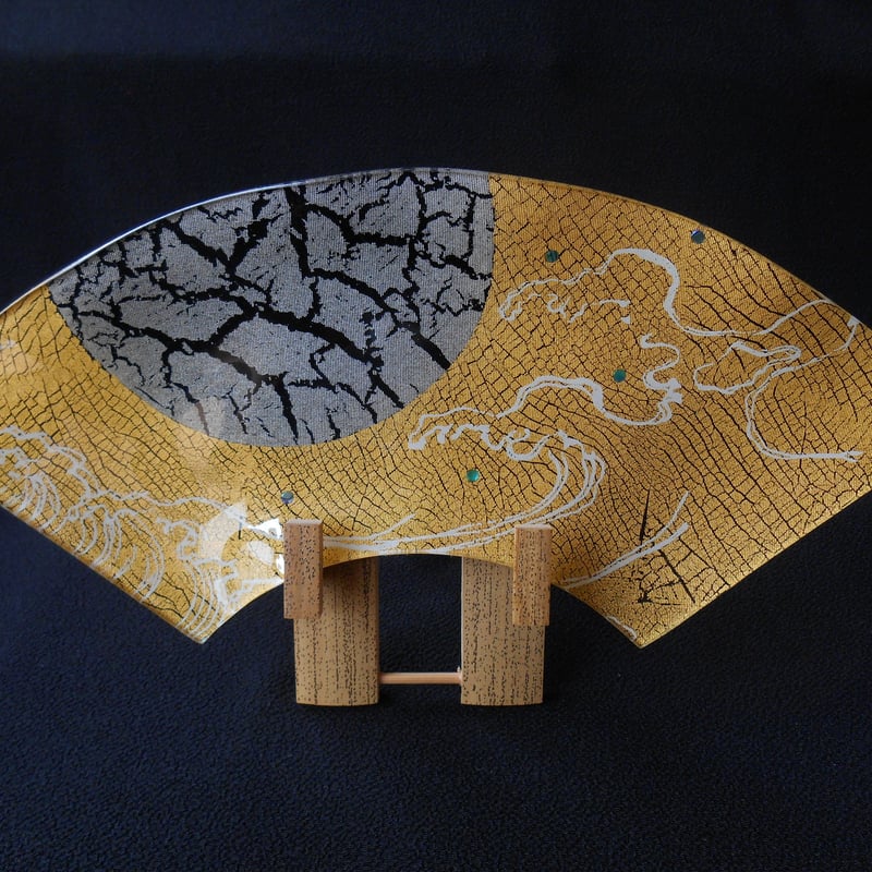 京都 ガラス製飾り皿 金彩ガラス皿 「月に波」 扇形 | Huduru Craft