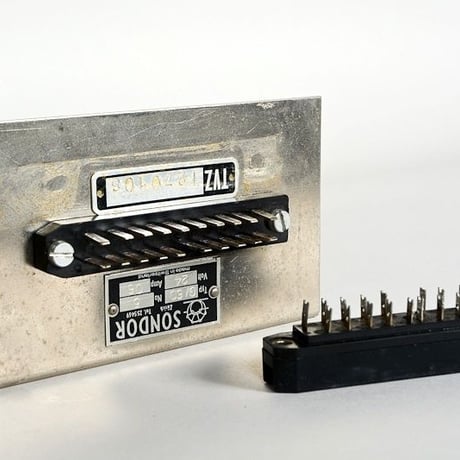 SONDOR アンプケース made in Switzerland  2台セット