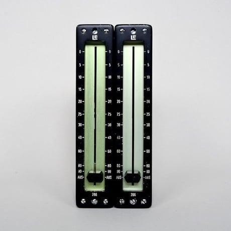 LE 266 / balanced passive fader mono 2 unit / green+black