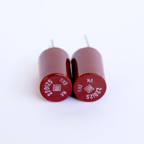 ROE 220uF/25v radial コンデンサー　 ペア取り品