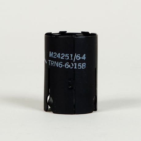 IERC　9ピン真空管用　軍用シールドケース  デッドストック品