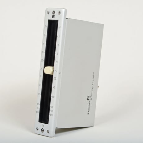 LE 266 / balanced passive fader mono /   silver/black