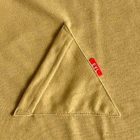 EYL Triangle Pocket S/S Tee DRYCOTTONY