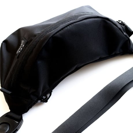 EYL "Waist Bag" Black