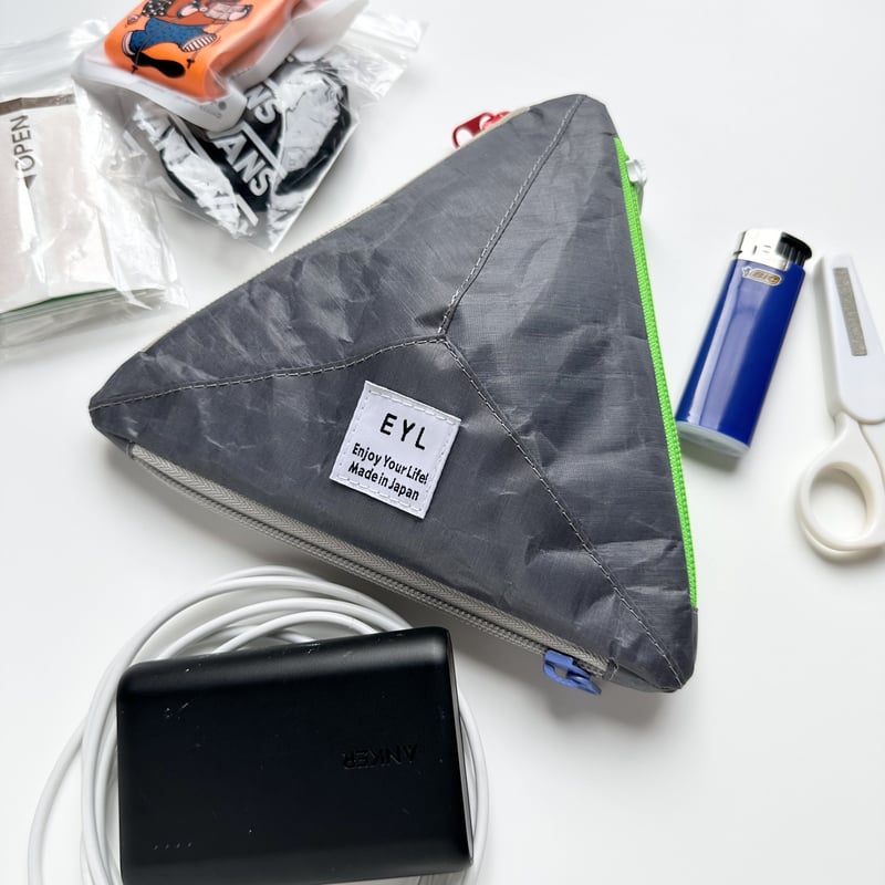 EYL Triple Pocket Pouch【M】 DCF Hybrid Gray | E EYL Triple Pocket Pouch【M】 DCF Hybrid Gray | E