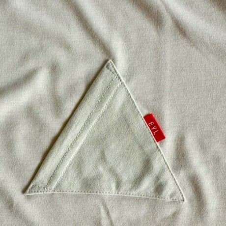 EYL Triangle Pocket S/S Tee DRYCOTTONY