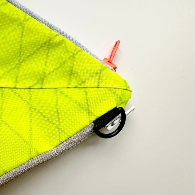 EYL Triple Pocket Pouch【S】Optic Yellow | EYL On