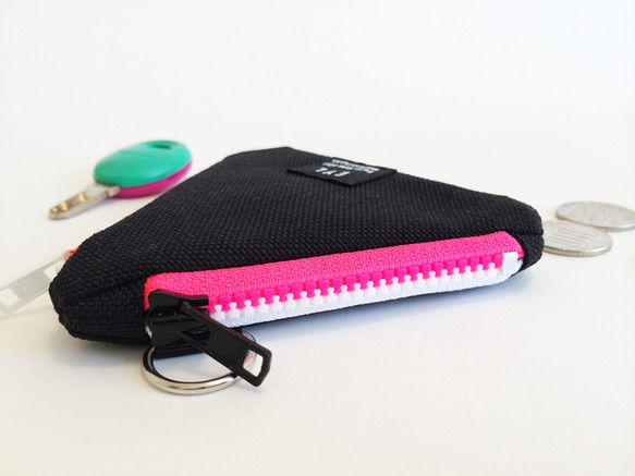 EYLのTriple Pocket Pouchとコインケースです。 EYL Triple Pocket Pouch【S】DCF Hybrid Black | EY